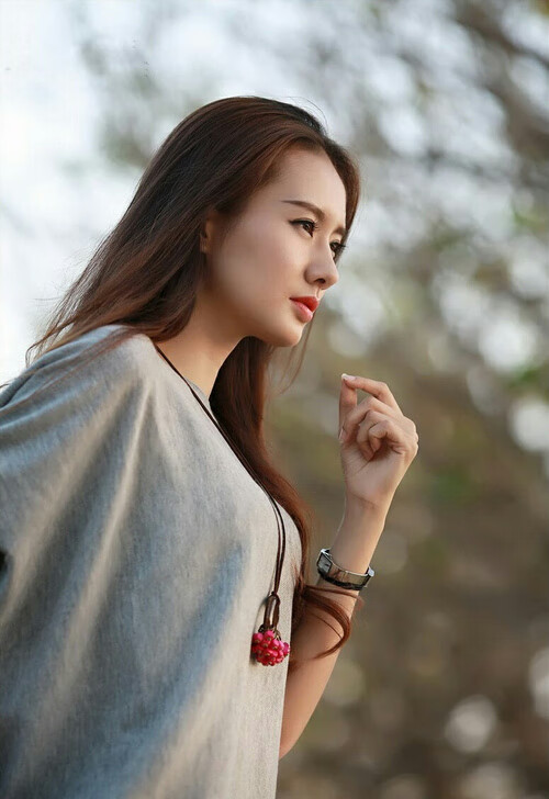 开云官方网站-2020年NBA季后赛：在多场比赛中，库里连续投出20+三分，成“远射王”，库里季后赛数据统计